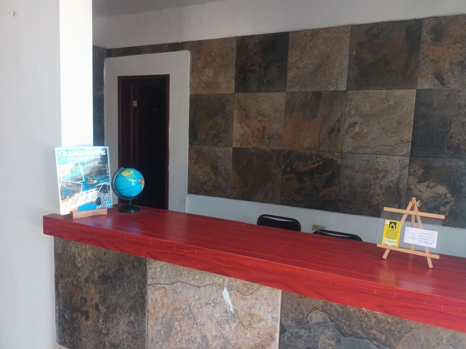 Hotel & Hostal 230 Valladolid  Ngoại thất bức ảnh