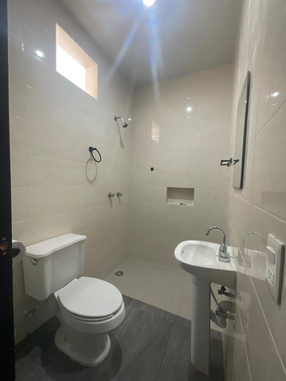 Hotel & Hostal 230 Valladolid  Ngoại thất bức ảnh