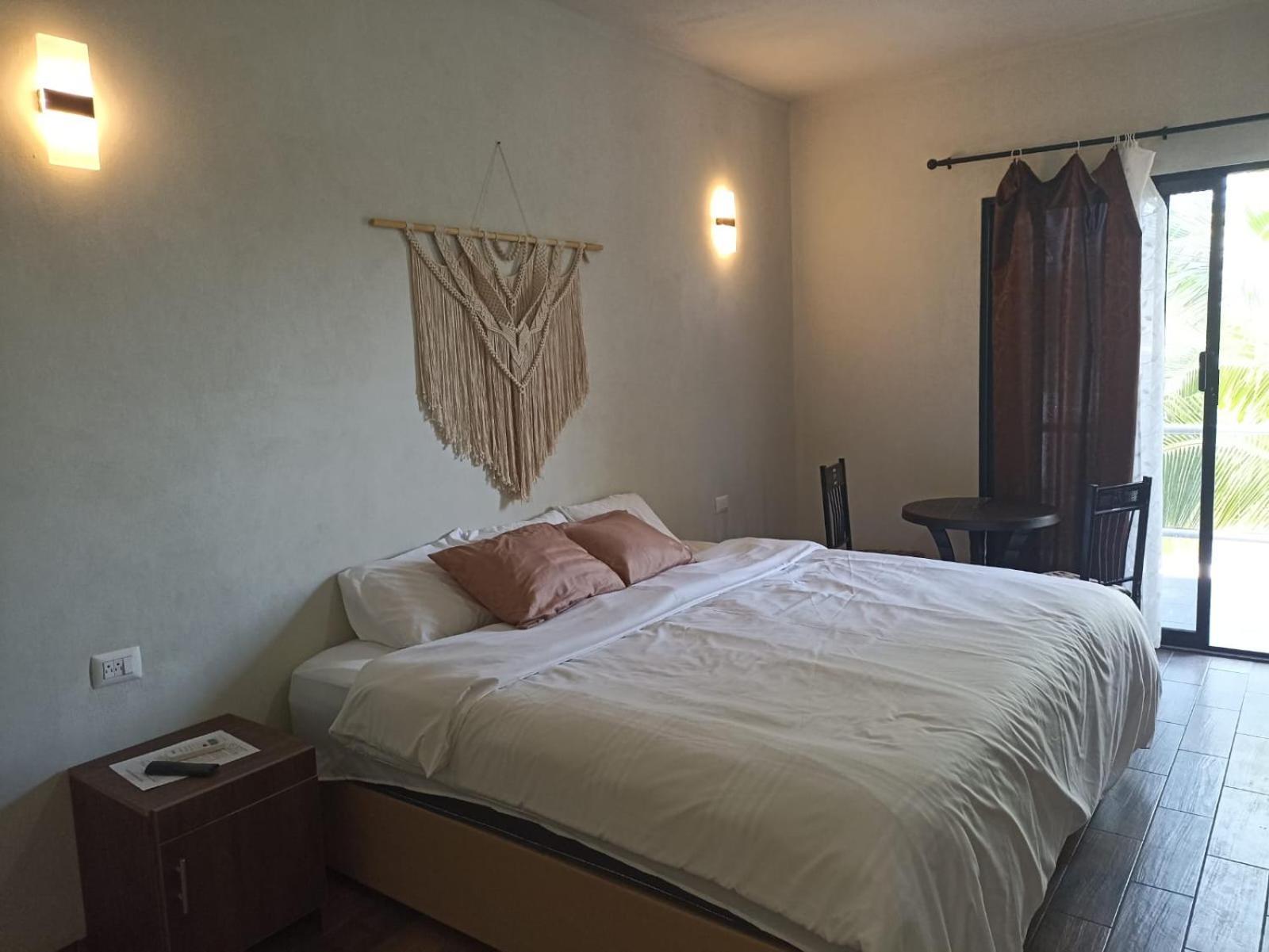 Hotel & Hostal 230 Valladolid  Ngoại thất bức ảnh